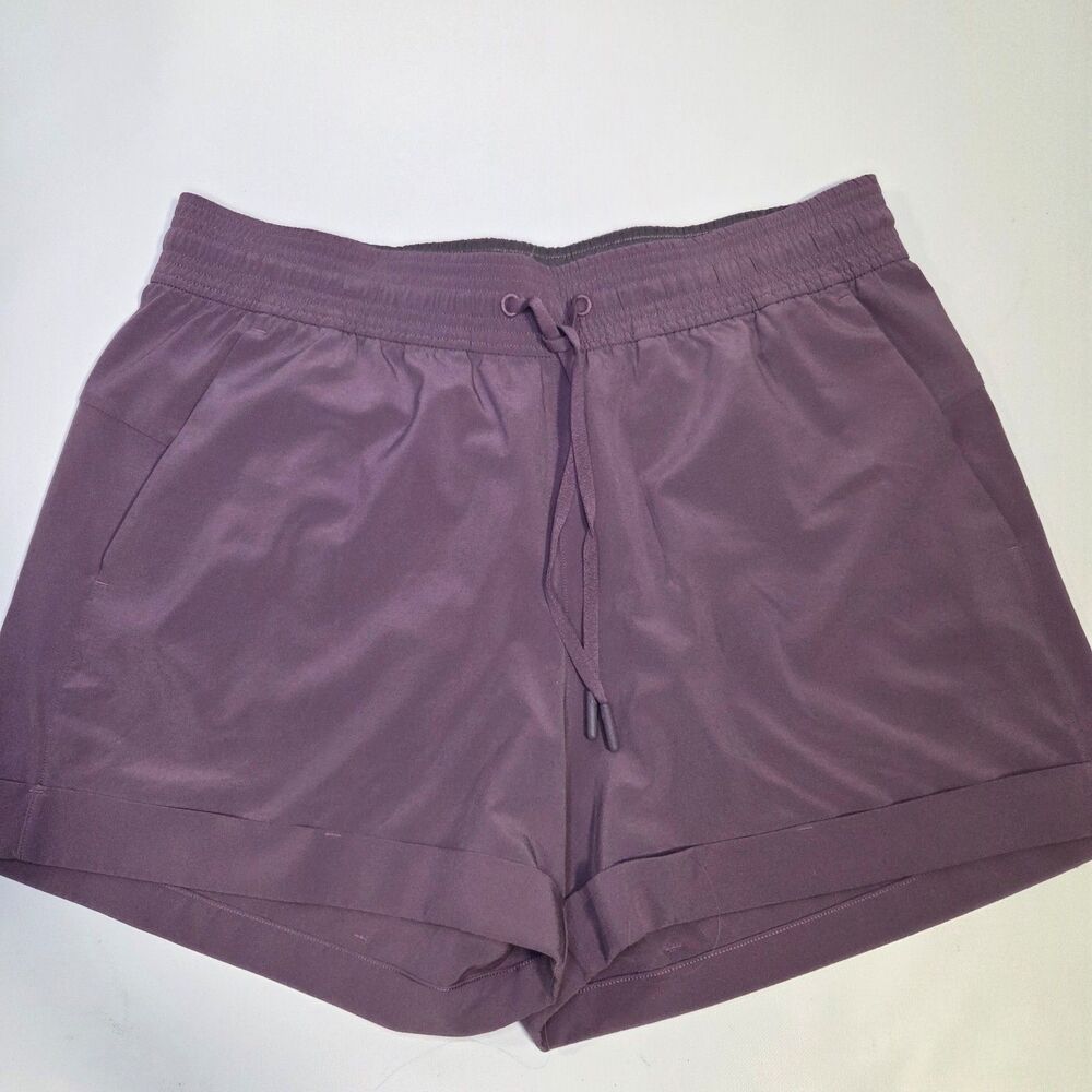 Lululemon Spring Break Away Short Women's Athletic Purple Drawstring Waist sz 8